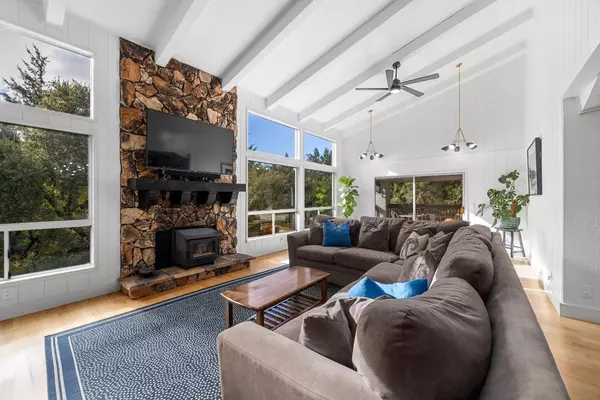 Santa Cruz, CA 95060,188 Kelly LN