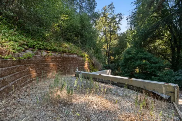 Boulder Creek, CA 95006,15840 Old County HWY