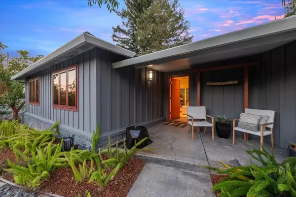 Portola Valley, CA 94028,375 La Cuesta DR