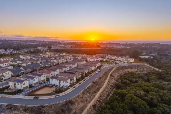 Marina, CA 93933,2975 Denali DR