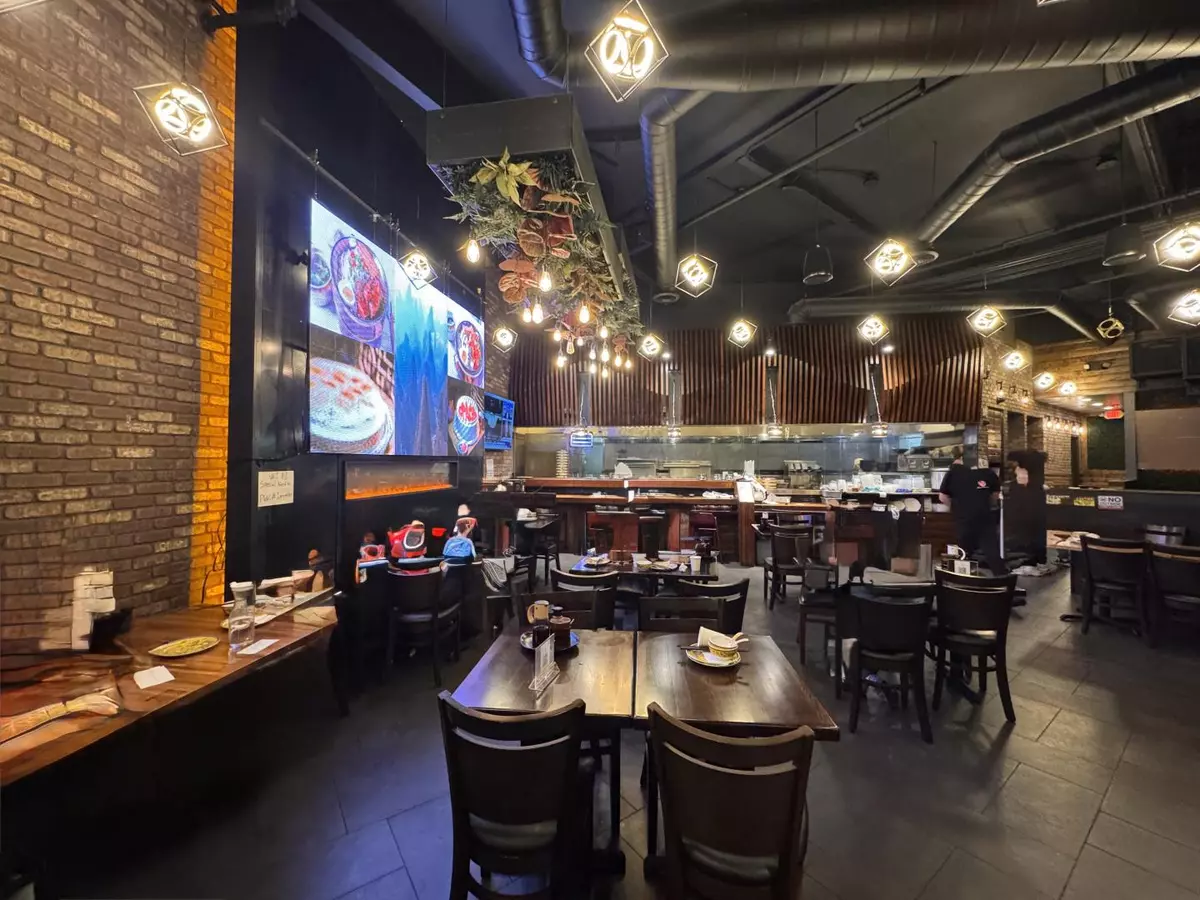 Pleasanton, CA 94588,2693 Stoneridge DR 103