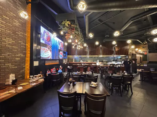 2693 Stoneridge DR 103, Pleasanton, CA 94588