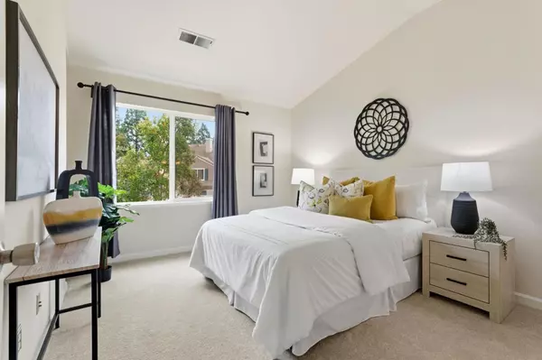 San Jose, CA 95138,6945 Rodling DR C