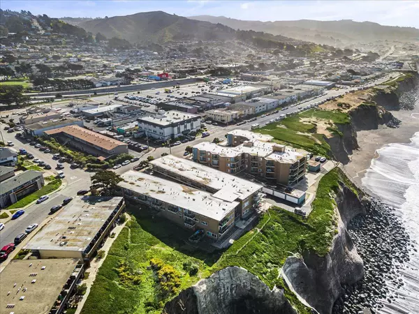 Pacifica, CA 94044,380 & 360 Esplanade AVE