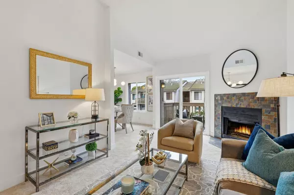 San Jose, CA 95124,2277 Sun Glory LN B