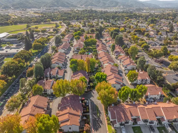 Gilroy, CA 95020,771 Williamsburg WAY C