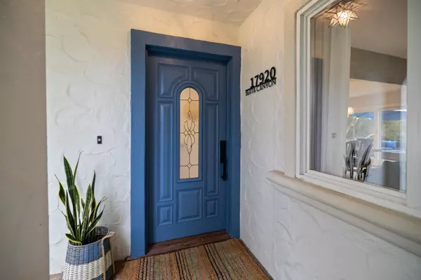 Salinas, CA 93907,17920 Berta Canyon RD