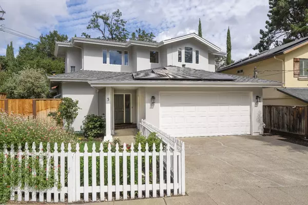 3 Sneckner CT,  Menlo Park,  CA 94025