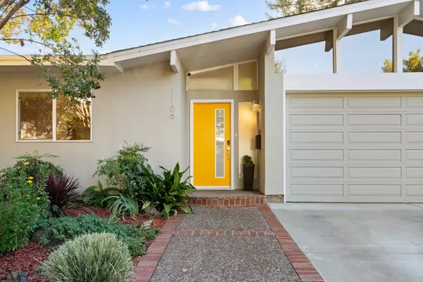 Redwood City, CA 94061,1186 Lyons ST