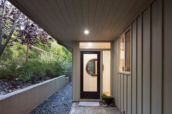 Carmel Valley, CA 93924,20 Marquard RD