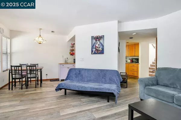 El Sobrante, CA 94803,130 Creekside CT