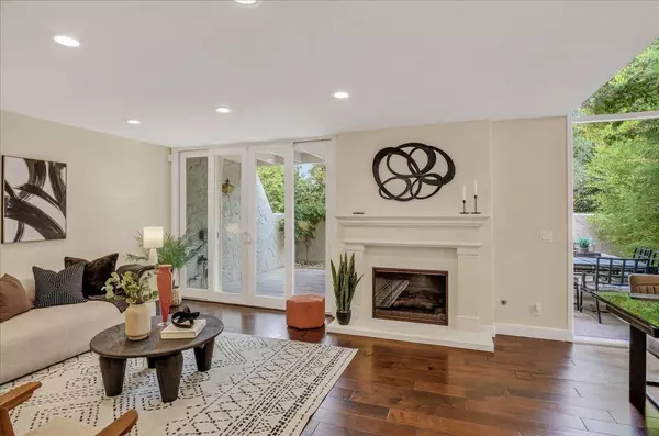 Los Gatos, CA 95032,105 Callecita