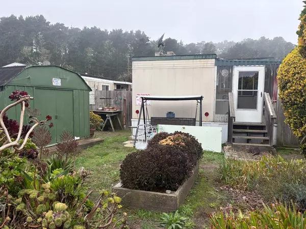 Moss Beach, CA 94038,141 Barranca LN 141