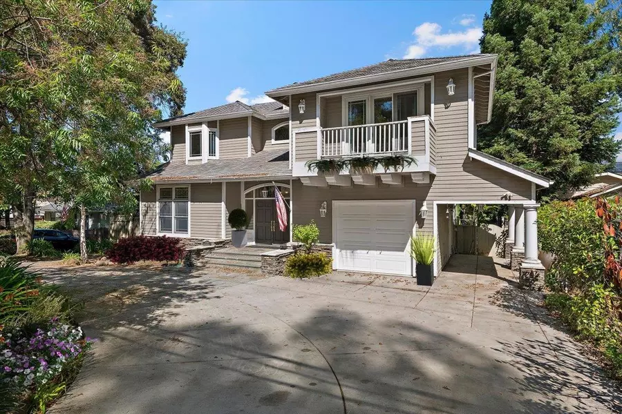 17501 Wedgewood AVE, Los Gatos, CA 95032