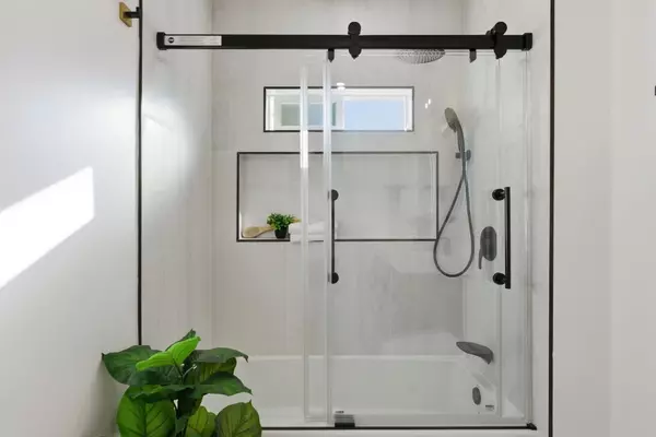 Mountain View, CA 94043,932 Ormonde DR