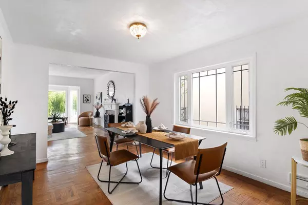 Daly City, CA 94015,15 Cliffside DR