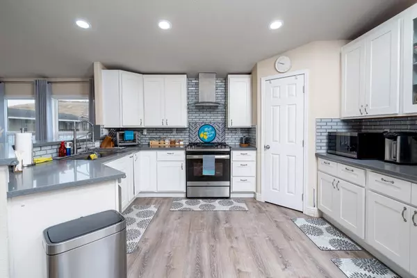 San Jose, CA 95111,417 Chateau La Salle Dr. 417