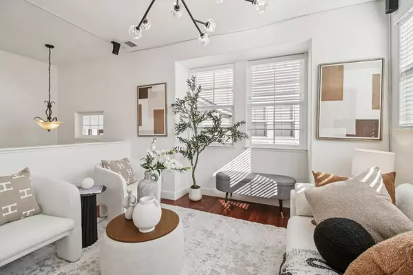 Cupertino, CA 95014,10837 N Stelling RD