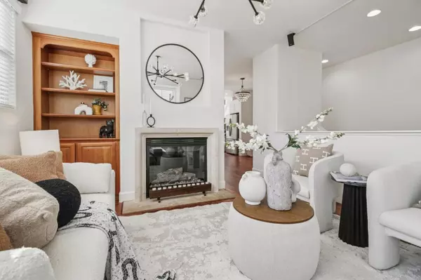 Cupertino, CA 95014,10837 N Stelling RD