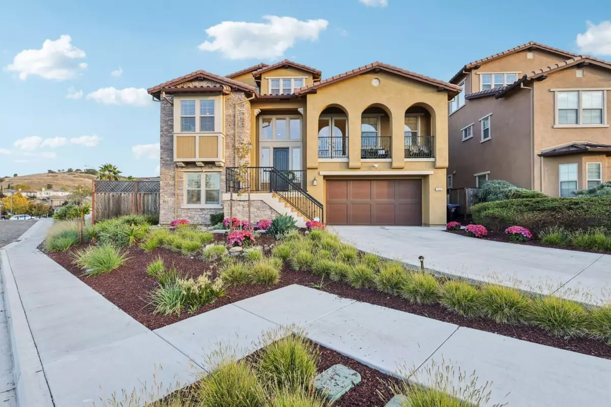 San Jose, CA 95121,1452 Cottlestone CT