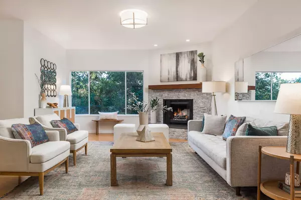 Menlo Park, CA 94025,1230 Sharon Park DR 55