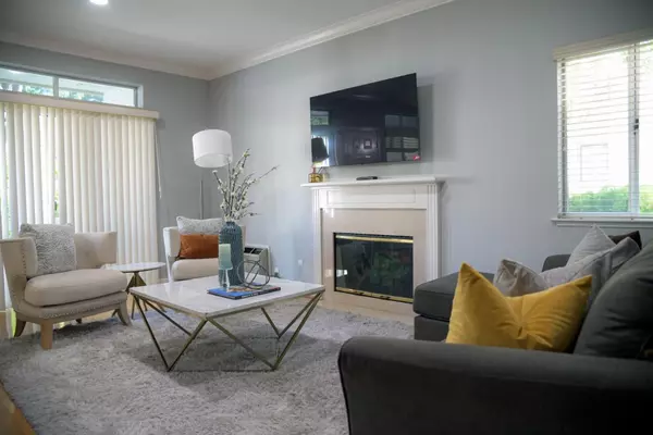 San Jose, CA 95128,2968 Moorpark AVE 17