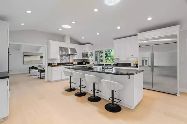 Saratoga, CA 95070,19305 Zinfandel CT