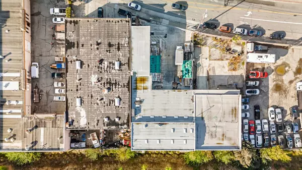 San Mateo, CA 94403,2163 Palm AVE