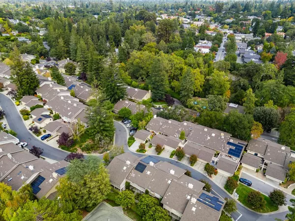 Saratoga, CA 95070,14676 Wild Berry LN