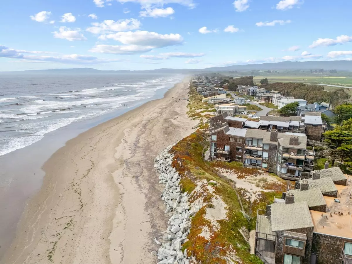 Watsonville, CA 95076,3 Pelican PT