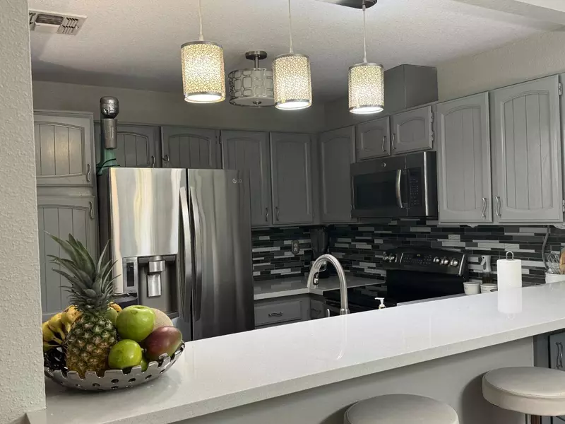 3400 Sullivan CT 120, Modesto, CA 95356