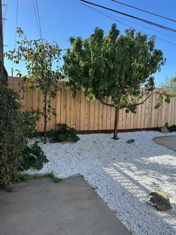 Tracy, CA 95376,130 E 21st ST