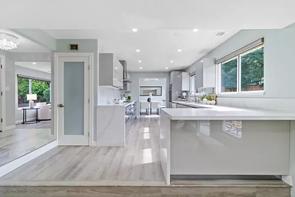 Fremont, CA 94539,294 Rosado RD