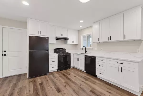 Watsonville, CA 95076,136 Lester CT