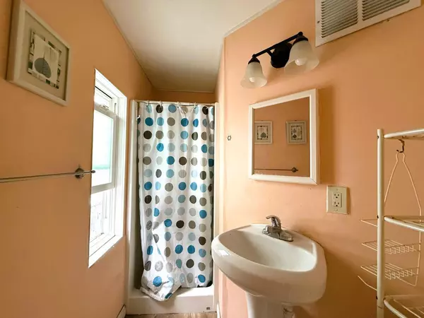 Milpitas, CA 95035,60 Wilson WAY 150