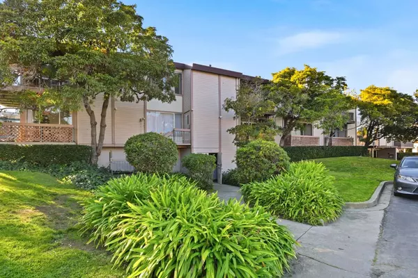 San Mateo, CA 94404,707 Fathom DR 212