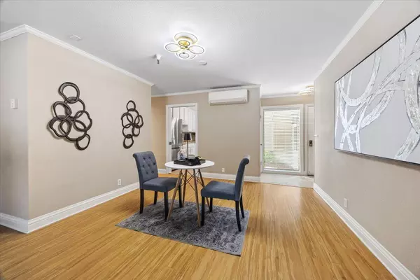 Los Gatos, CA 95032,451 Alberto WAY 151