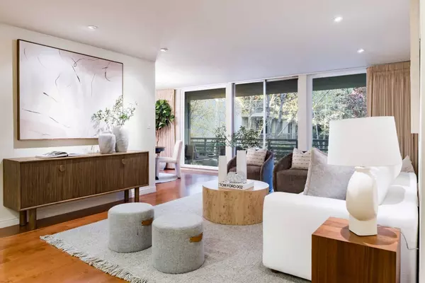 Menlo Park, CA 94025,1100 Sharon Park DR 3