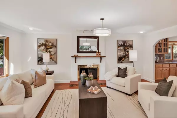 Palo Alto, CA 94306,2685 Cowper ST