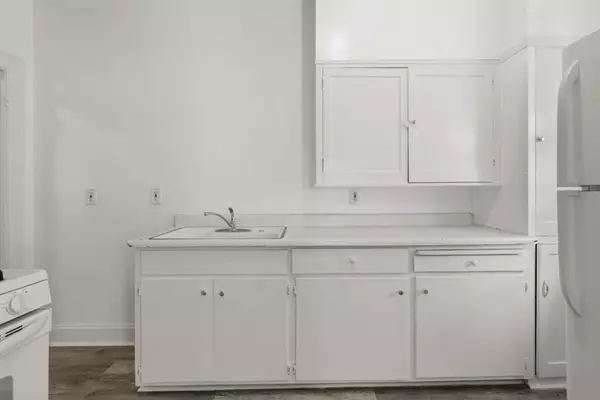 San Jose, CA 95112,460 S 6th ST