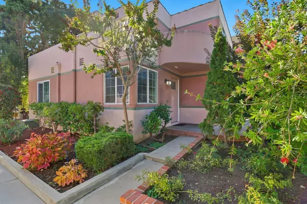 Palo Alto, CA 94301,560 Everett AVE