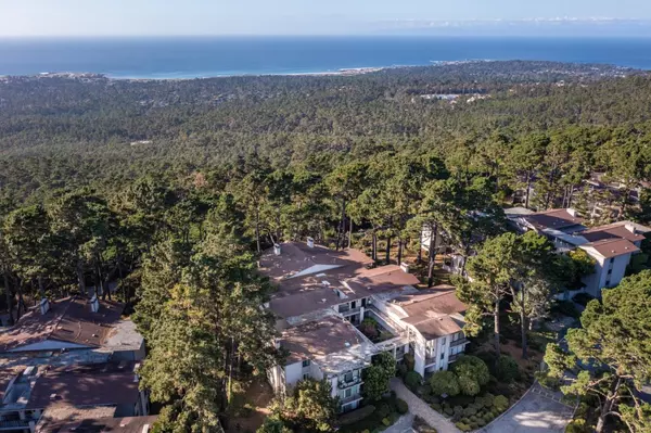 Pebble Beach, CA 93953,22 Ocean Pines LN 22