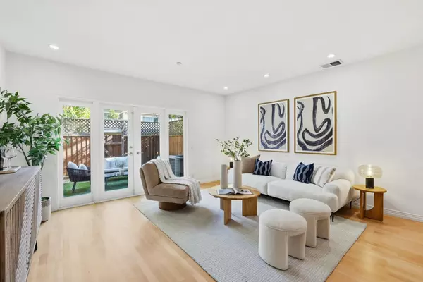 Santa Clara, CA 95050,1835 Palm View PL 105