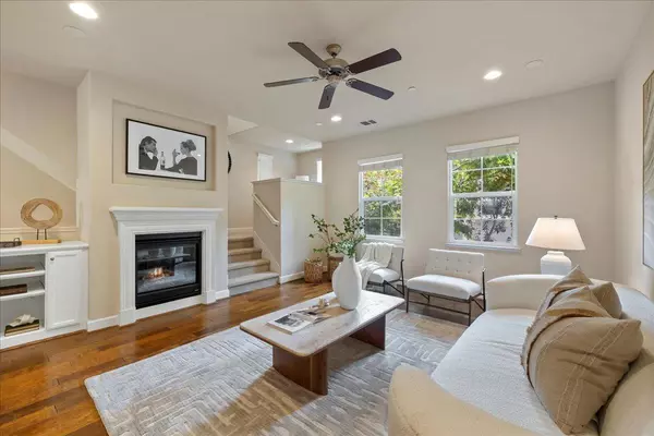 Mountain View, CA 94041,496 Kahlo ST