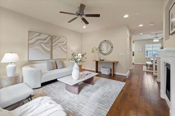 Mountain View, CA 94041,496 Kahlo ST