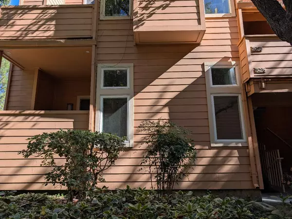 5296 Borneo CIR, San Jose, CA 95123