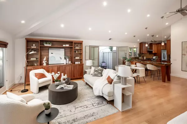 Palo Alto, CA 94306,4005 Villa Vera