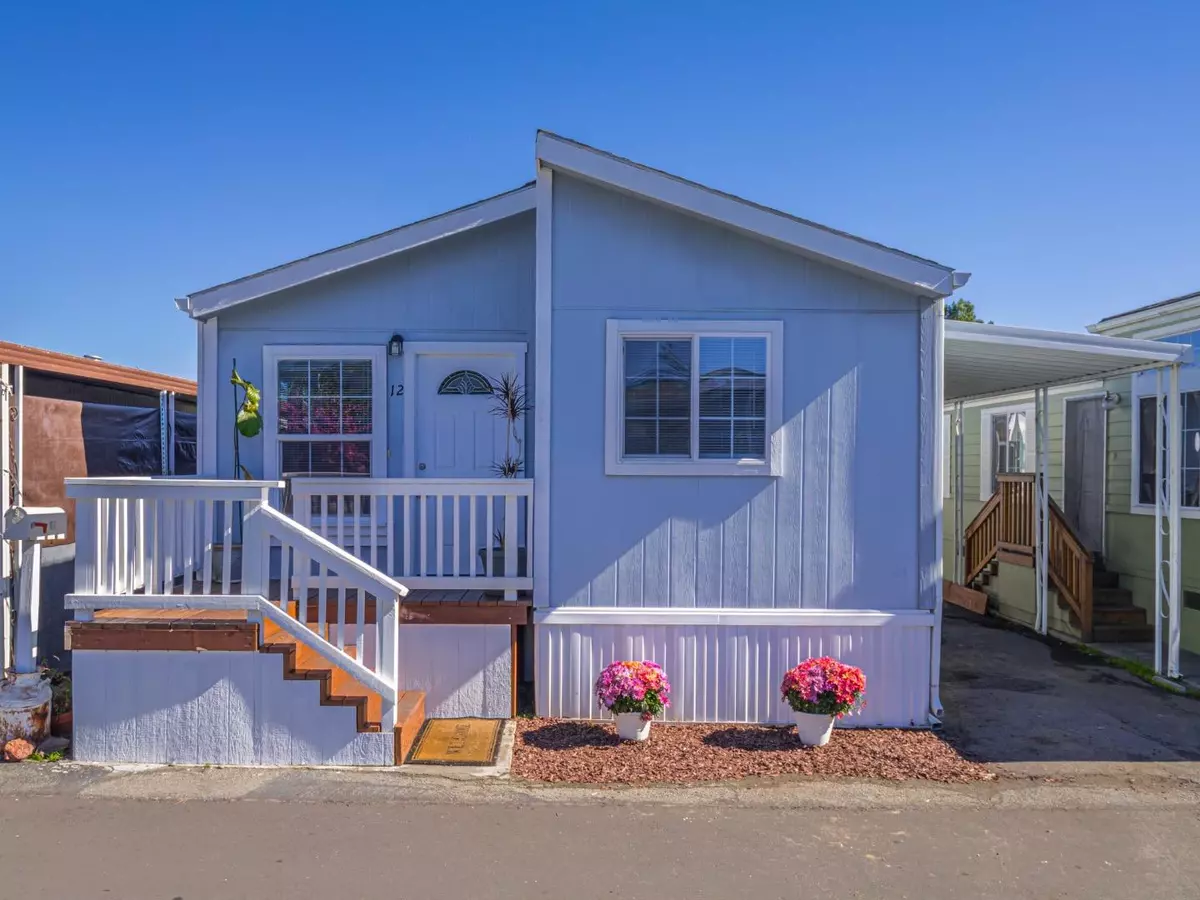 Santa Cruz, CA 95062,3710 Gross RD #12