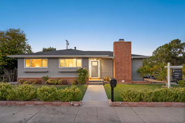 San Mateo, CA 94403,472 Gymkhana RD