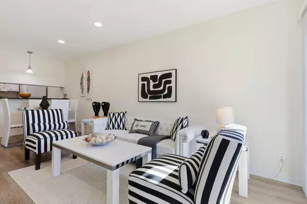 Daly City, CA 94015,396 Imperial WAY 208